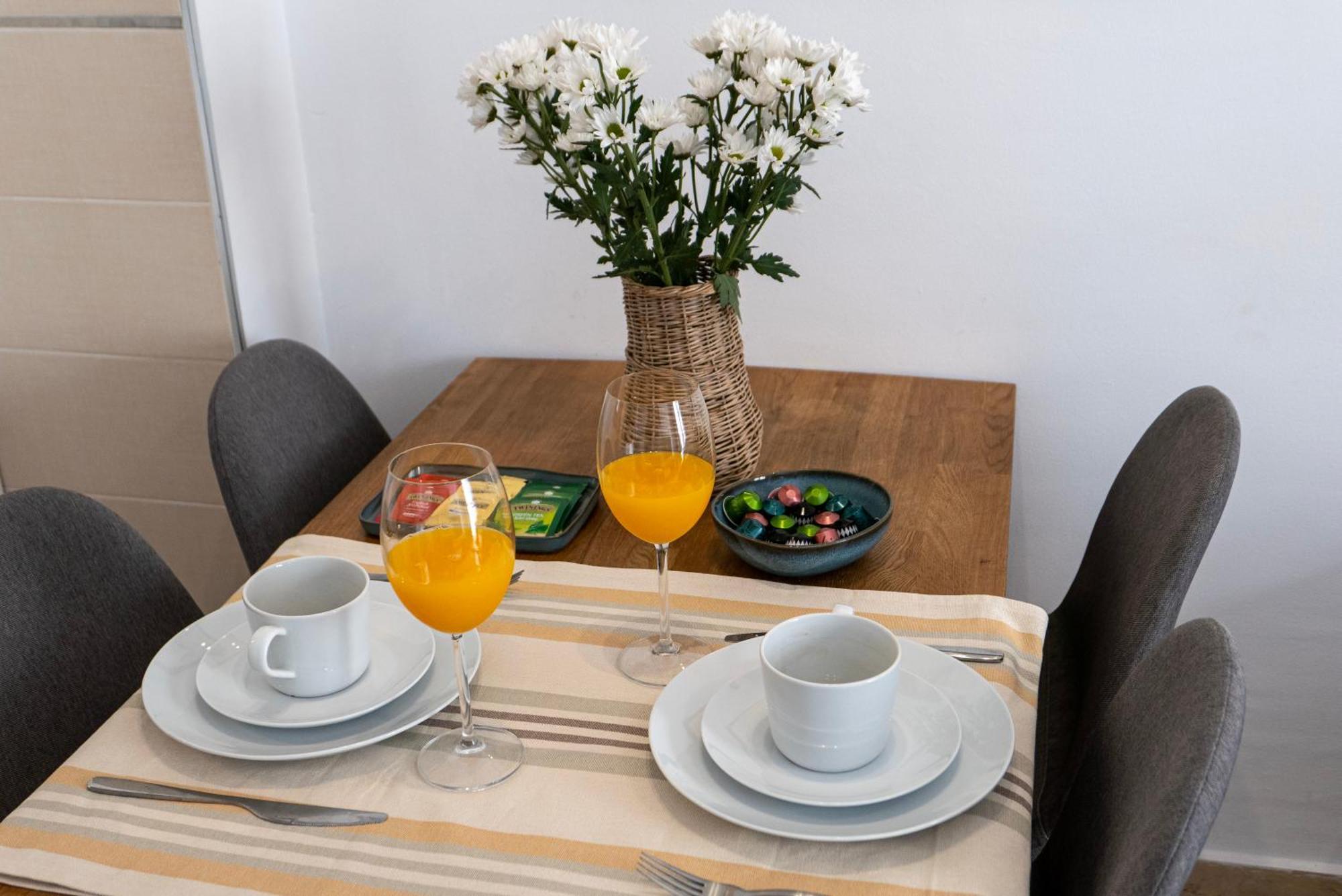 Pozos Dulces 9.2 Lovely Apartment Historical Centre Málaga Exteriör bild